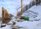 Am Galgenberg entsteht eine Einhausung, die in ihrer Bauweise den Galerien an Alpenpässen ähnelt.