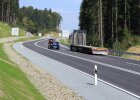 REG-B11-Hochbühl: Eine „Kriechspur“ entzerrt den Verkehr am Anstieg der B11 zum Hochbühl.