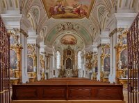 Der restaurierte Kirchenraum der ehemaligen Benediktinerabteikirche St. Matthäus in Asbach. © Marcel Peda, Passau