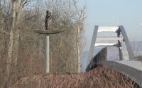 Der Kunst-am-Bau-Siegerentwurf: St. Johannes Nepomuk des Künstlers Bernd Stöcker aus Triftern.