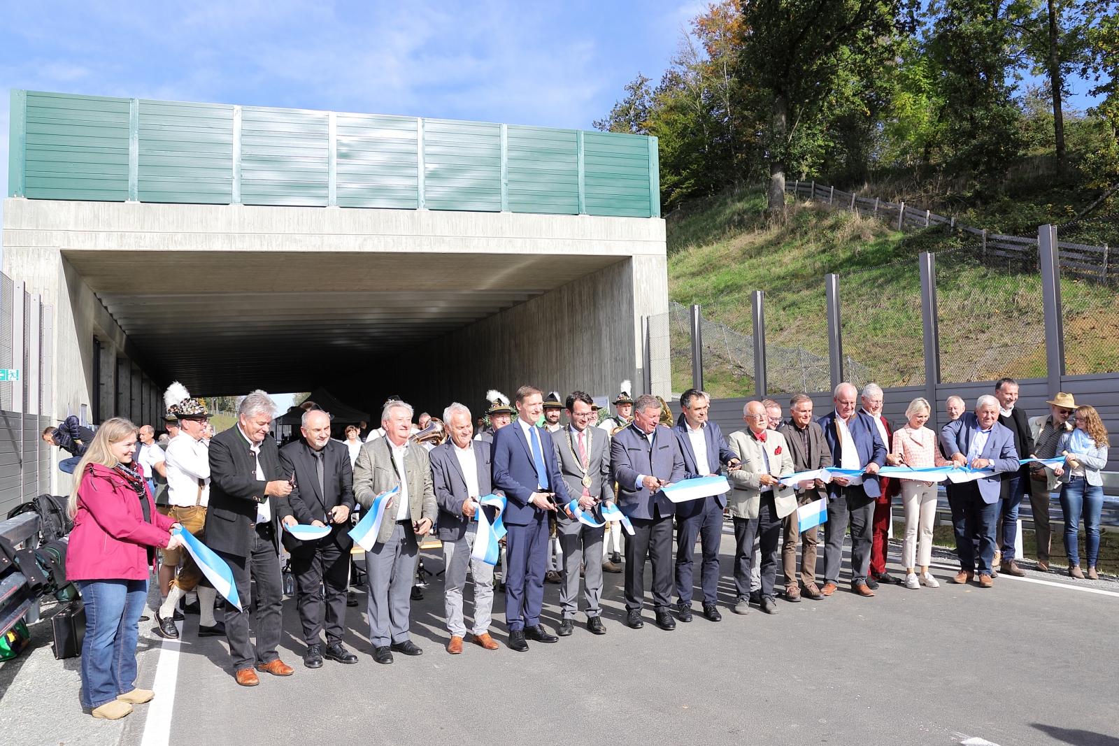 Verkehrsfreigabe der Ortsumgehung Vilshofen. Verkehrsfreigabe der Ortsumgehung Vilshofen.